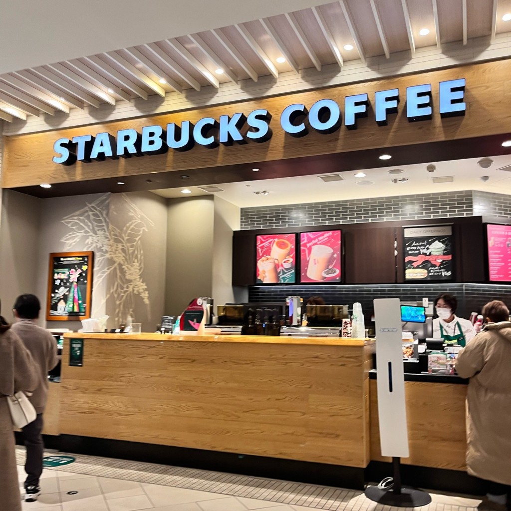 カロンパンさんが投稿した美々カフェのお店スターバックスコーヒー 新千歳空港店/STARBUCKS COFFEEの写真