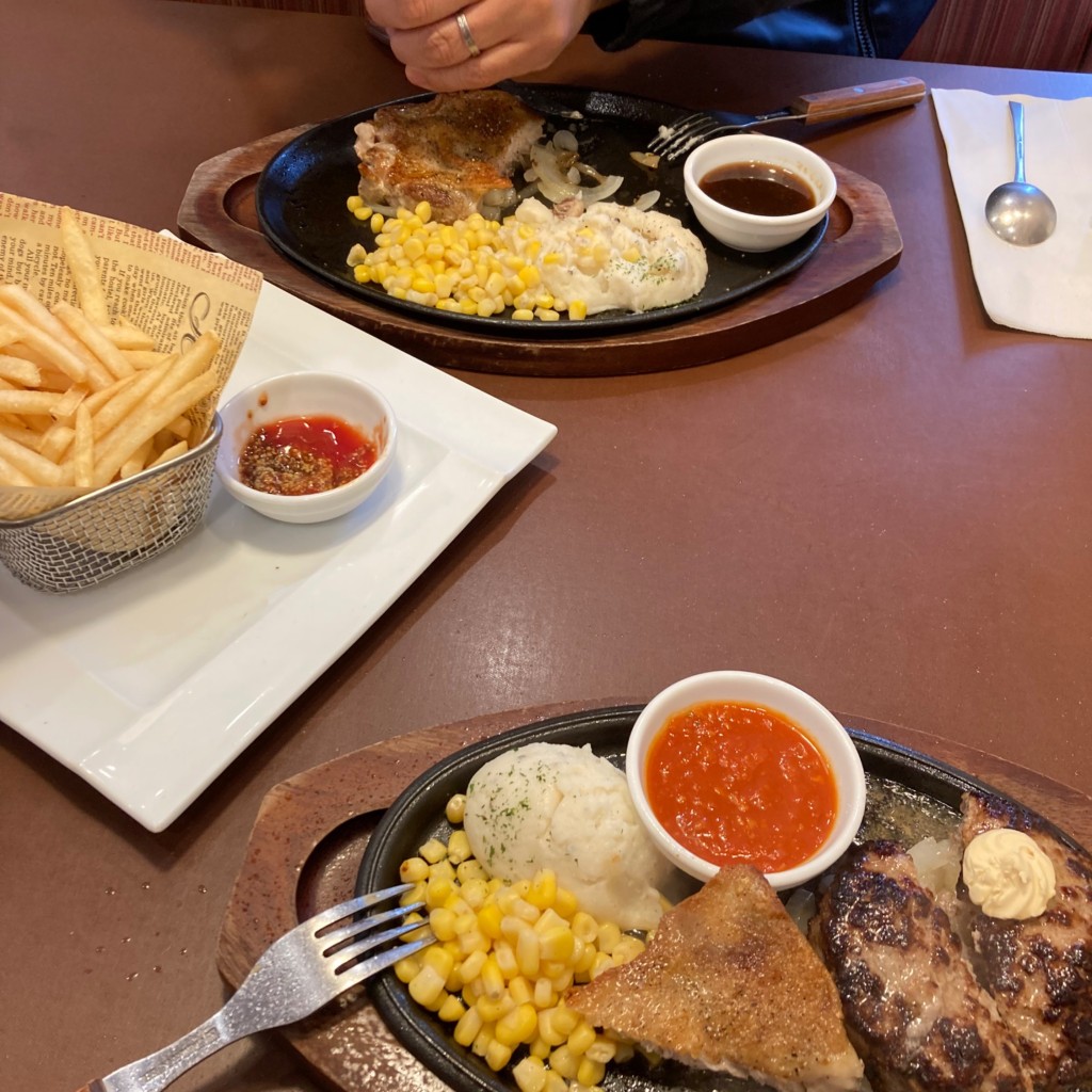 ユーザーが投稿したLunchチキンステーキの写真 - 実際訪問したユーザーが直接撮影して投稿した上安松ステーキステーキハウス松木所沢上安松店の写真