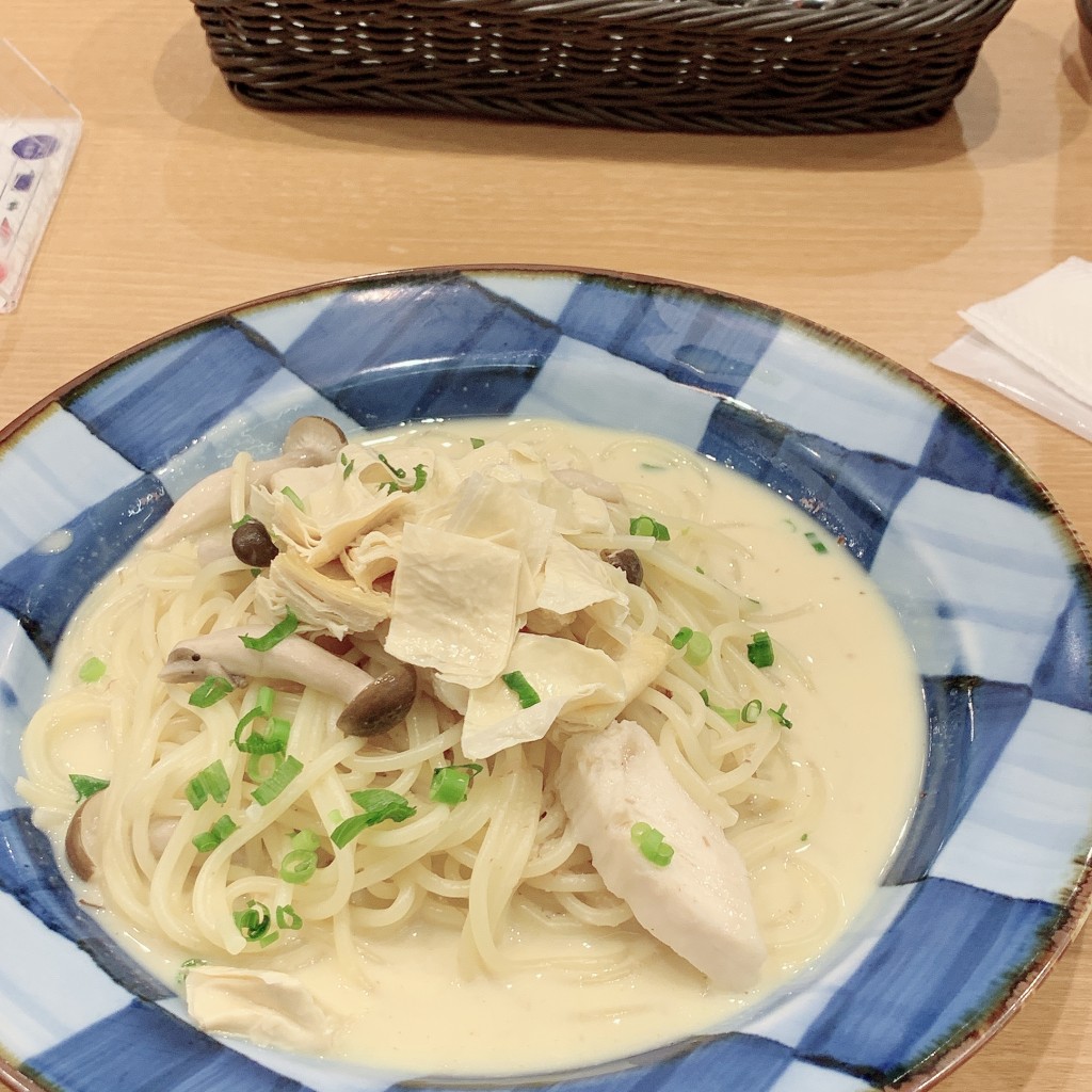 ユーザーが投稿した湯葉と鶏ささみ豆乳スープパスタの写真 - 実際訪問したユーザーが直接撮影して投稿した桜町イタリアンぎをん椿庵 SAKURA MACHI Kumamoto店の写真