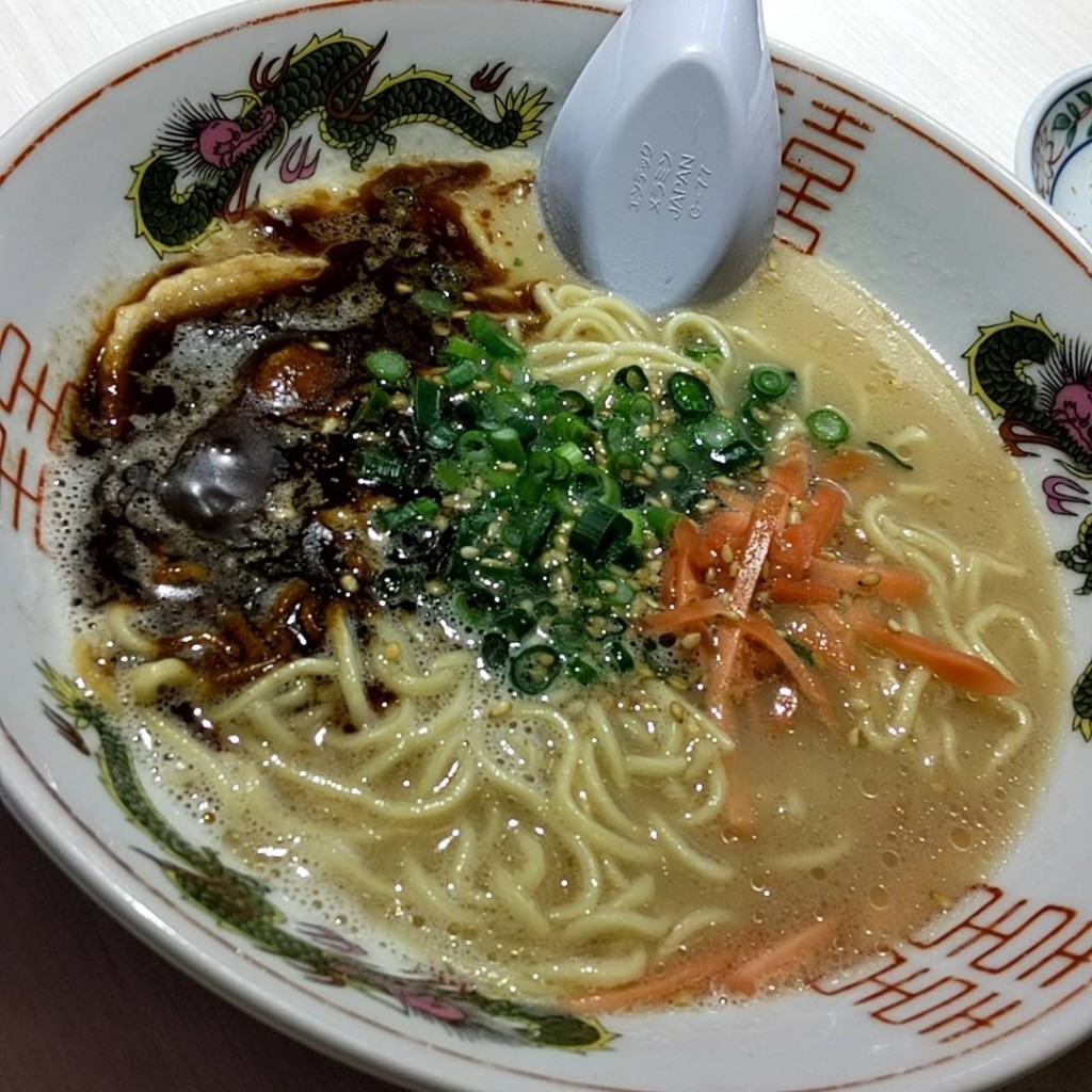 ユーザーが投稿したとんこつラーメンの写真 - 実際訪問したユーザーが直接撮影して投稿した布田居酒屋博多劇場 調布店の写真