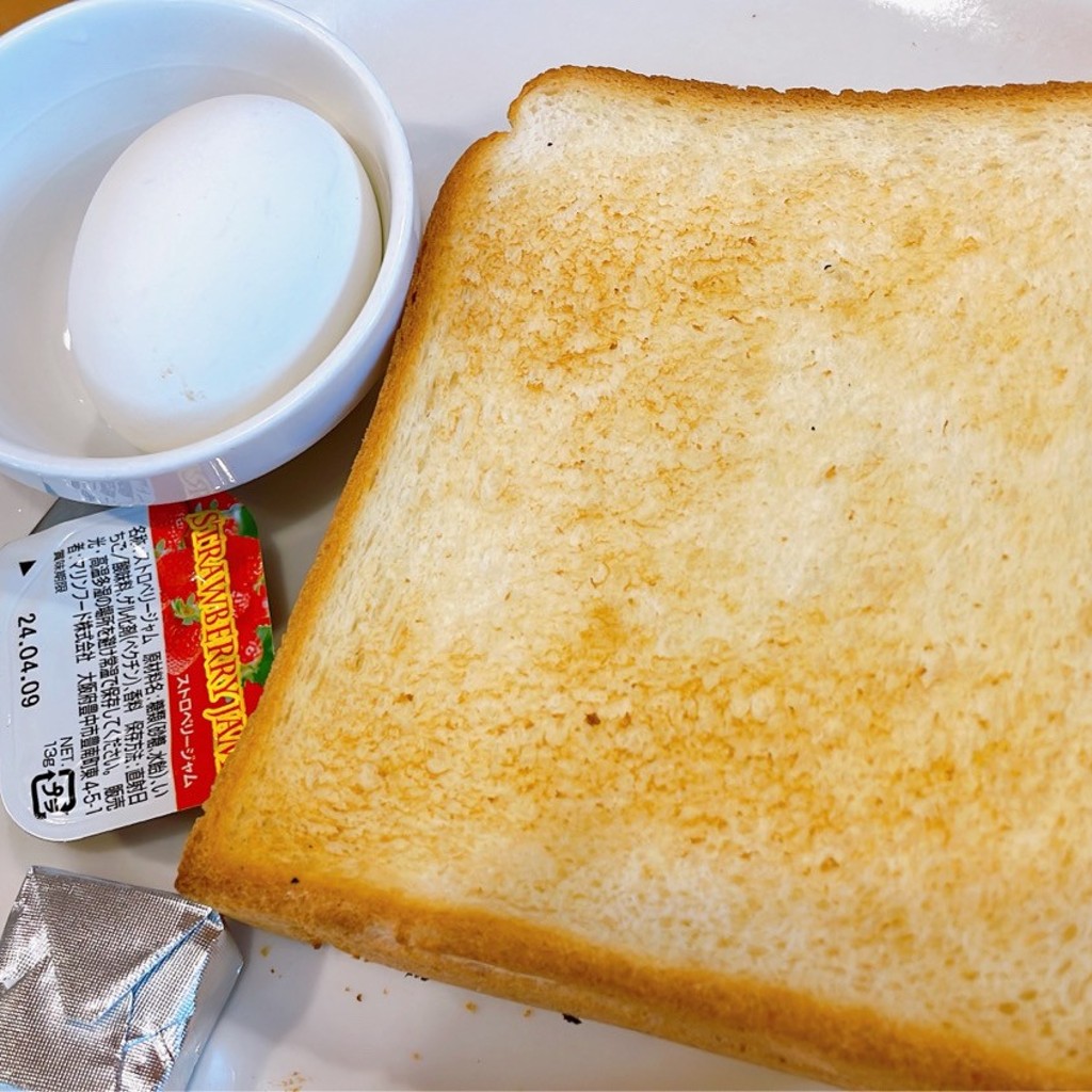 ユーザーが投稿したトースト&ゆで卵の写真 - 実際訪問したユーザーが直接撮影して投稿した後三条町ファミリーレストランガスト 彦根店の写真