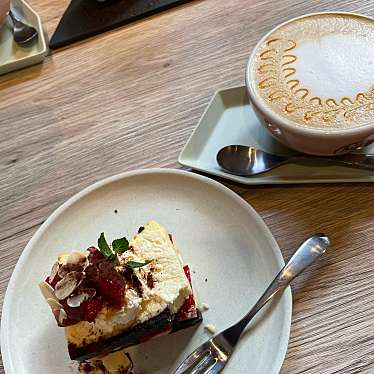 実際訪問したユーザーが直接撮影して投稿した春吉カフェcosaell coffee and cheesecakeの写真