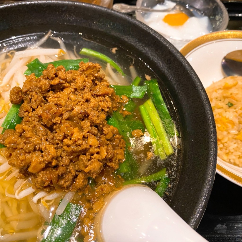 ユーザーが投稿した台湾ラーメン定食の写真 - 実際訪問したユーザーが直接撮影して投稿した西新宿香港料理香港市場 CHINADOLLの写真