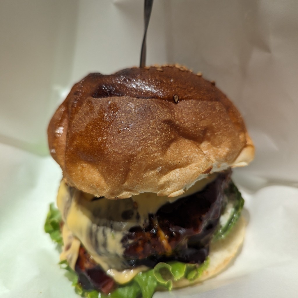 ユーザーが投稿したバーガーの写真 - 実際訪問したユーザーが直接撮影して投稿した飯積ハンバーガーRockaway Burgerの写真