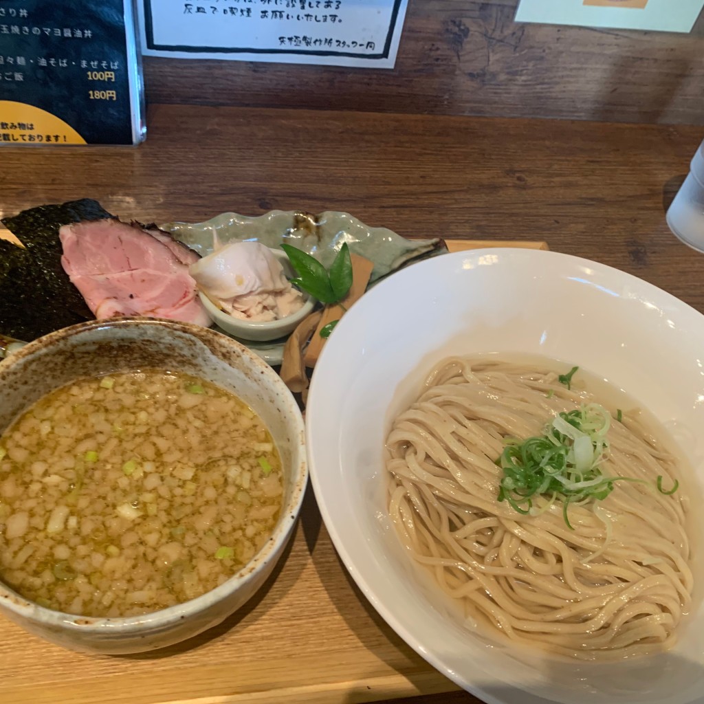 ユーザーが投稿した魚介鶏白湯つけ麺の写真 - 実際訪問したユーザーが直接撮影して投稿した江頭町居酒屋天極製作所の写真