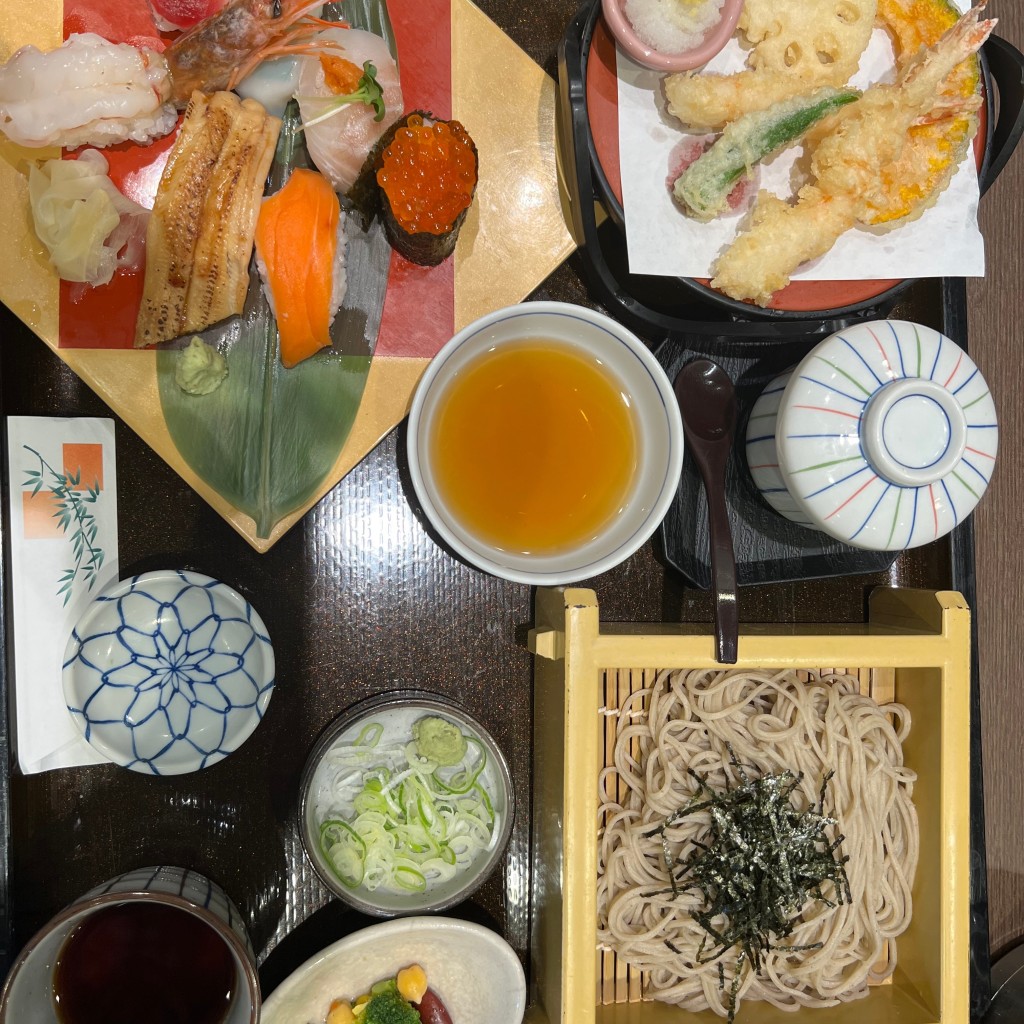 ユーザーが投稿した上寿司天ざる御膳の写真 - 実際訪問したユーザーが直接撮影して投稿した立部和食 / 日本料理和食麺処サガミ 松原店の写真