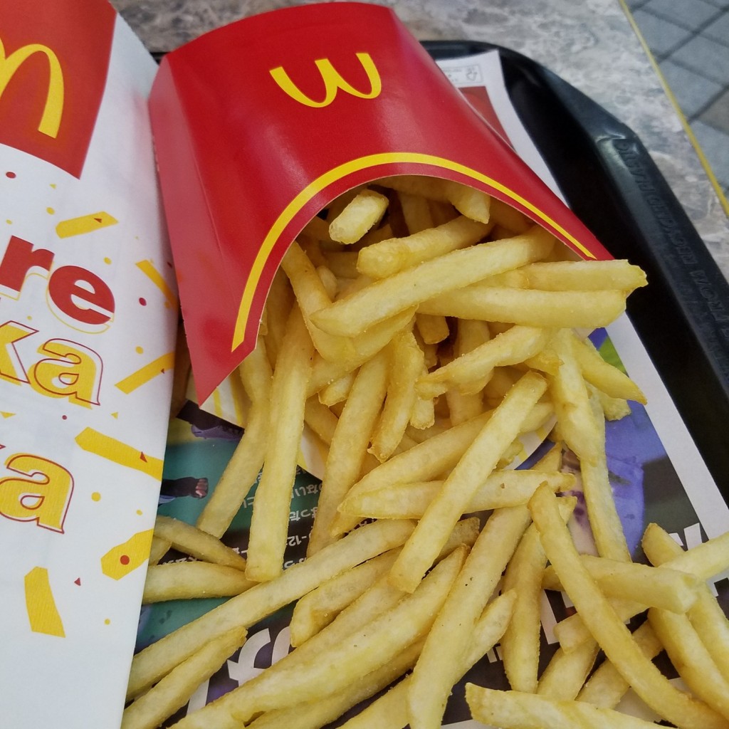 ユーザーが投稿したマックフライポテトの写真 - 実際訪問したユーザーが直接撮影して投稿した新町ファーストフードマクドナルド 青梅街道新町店の写真