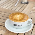 実際訪問したユーザーが直接撮影して投稿した高森カフェFLAT WHITE COFFEE FACTORY 仙台 泉店の写真