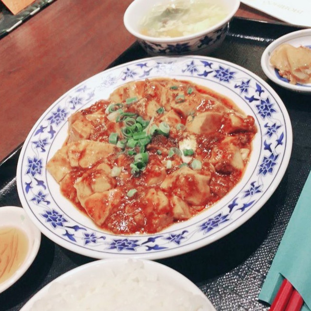 ユーザーが投稿した麻婆豆腐セットの写真 - 実際訪問したユーザーが直接撮影して投稿した日本橋室町四川料理重慶厨房の写真