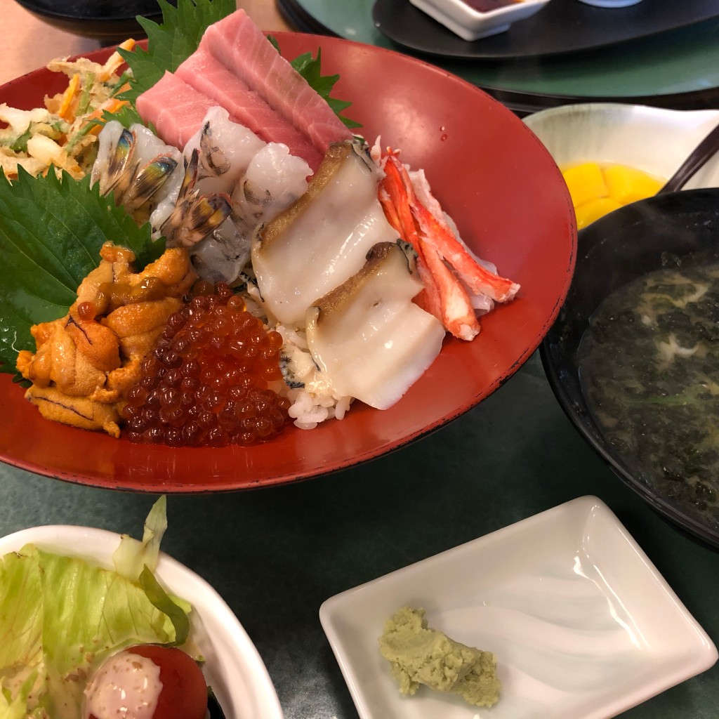 ユーザーが投稿した丸藤丼の写真 - 実際訪問したユーザーが直接撮影して投稿した広場回転寿司丸藤の写真