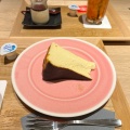 バスクチーズケーキ - 実際訪問したユーザーが直接撮影して投稿した角田町カフェ地下食堂 moguraの写真のメニュー情報