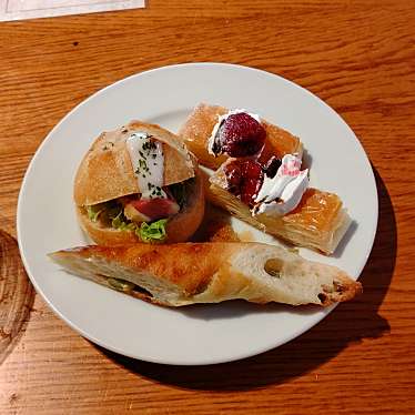 うきなさんが投稿した芝田イタリアンのお店パンビュッフェ&肉イタリアン 茶屋町 ファクトリーカフェの写真