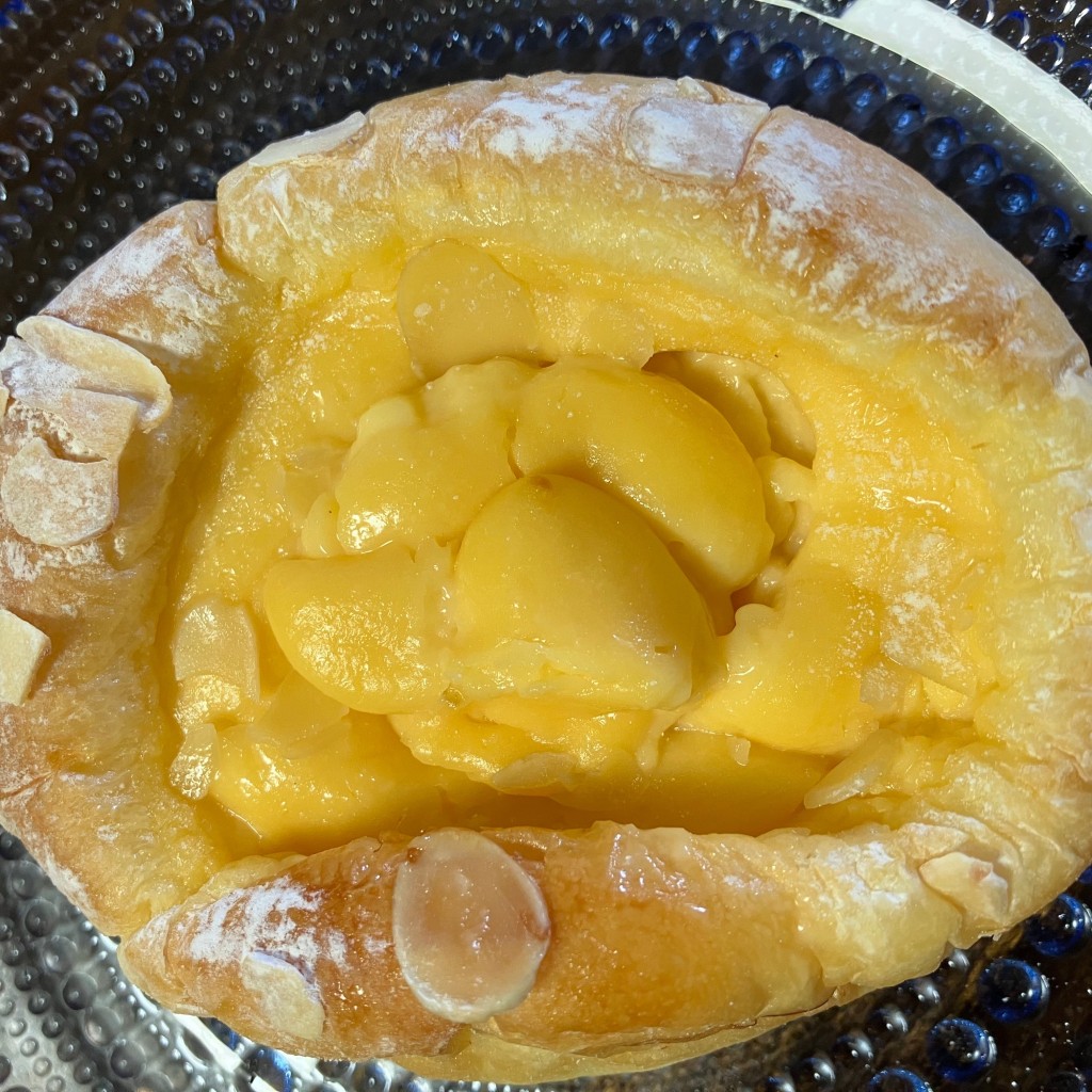 ユーザーが投稿した自家炊きクリームパンの写真 - 実際訪問したユーザーが直接撮影して投稿した池上ベーカリーBREAD She-Nの写真