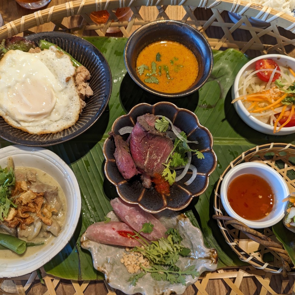 ユーザーが投稿したランチメコンプレートの写真 - 実際訪問したユーザーが直接撮影して投稿した松原町タイ料理mekongの写真