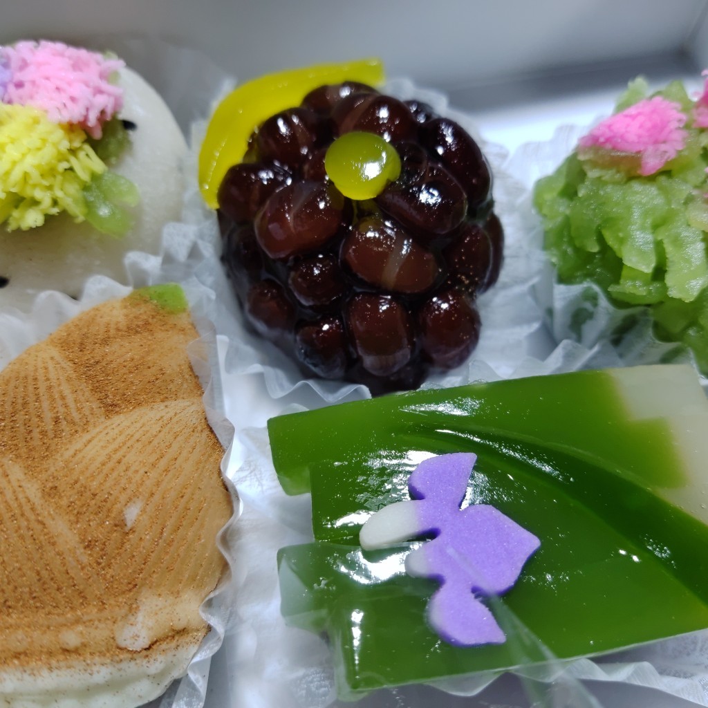 ユーザーが投稿した菖蒲の写真 - 実際訪問したユーザーが直接撮影して投稿した石垣西和菓子和菓子司 茶郎本舗の写真