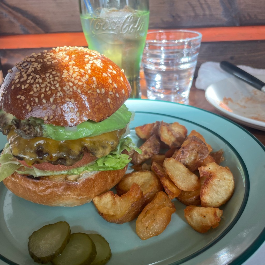 ユーザーが投稿したハンバーガーの写真 - 実際訪問したユーザーが直接撮影して投稿した聖一色各国料理カリフォルニアダイナー・ジャッカルの写真