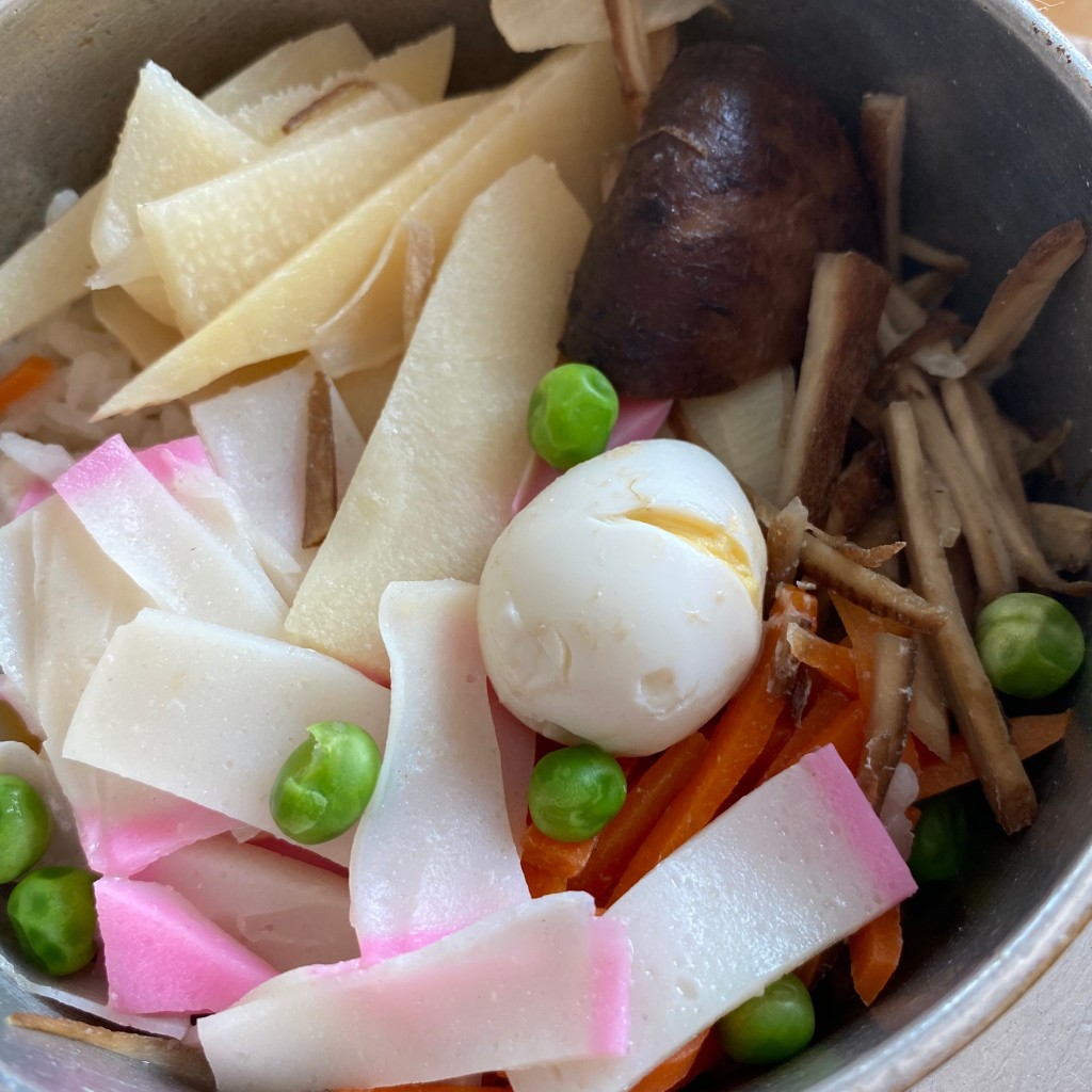 ユーザーが投稿した五目釜飯の写真 - 実際訪問したユーザーが直接撮影して投稿した東寺尾和食 / 日本料理釜めし はまかわの写真