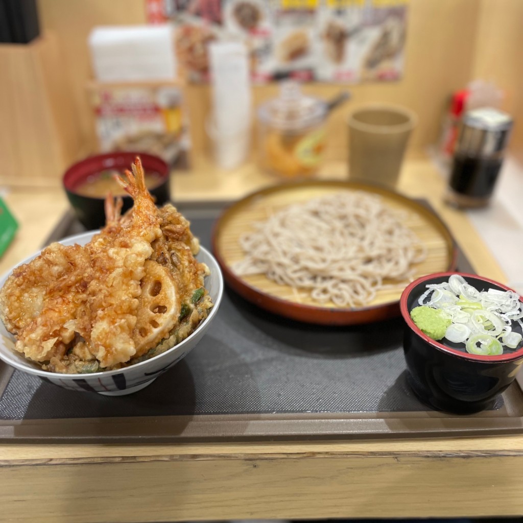 ユーザーが投稿した元祖オールスター天丼の写真 - 実際訪問したユーザーが直接撮影して投稿した赤羽天丼天丼てんや ビーンズ赤羽店の写真