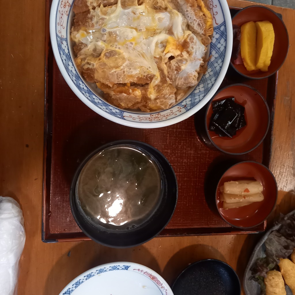 ユーザーが投稿したカツ丼の写真 - 実際訪問したユーザーが直接撮影して投稿した原町うどん鶴岡の写真