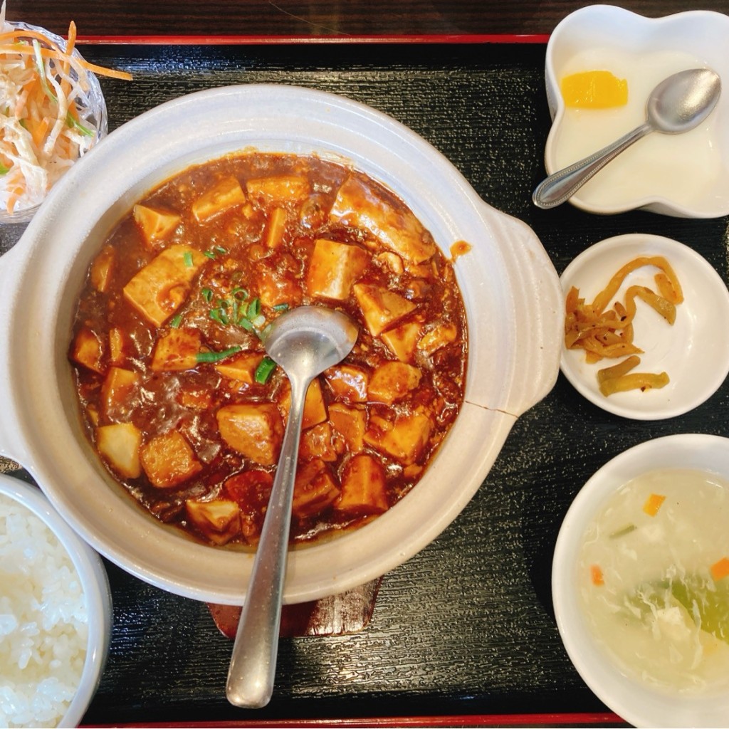 ユーザーが投稿した麻婆豆腐定食の写真 - 実際訪問したユーザーが直接撮影して投稿した多摩平中華料理百菜 イオンモール多摩平の森の写真