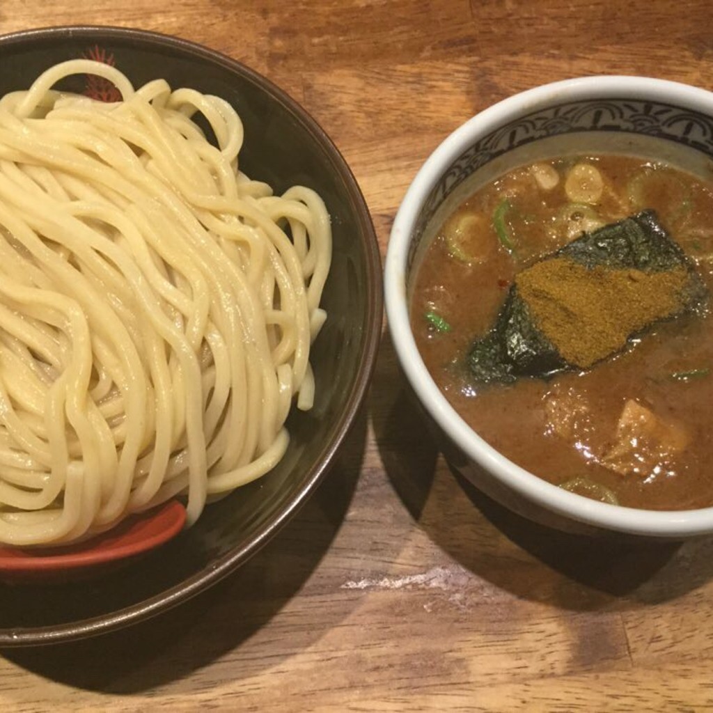 リヴィエさんが投稿した西新宿のお店三田製麺所 新宿西口店の写真