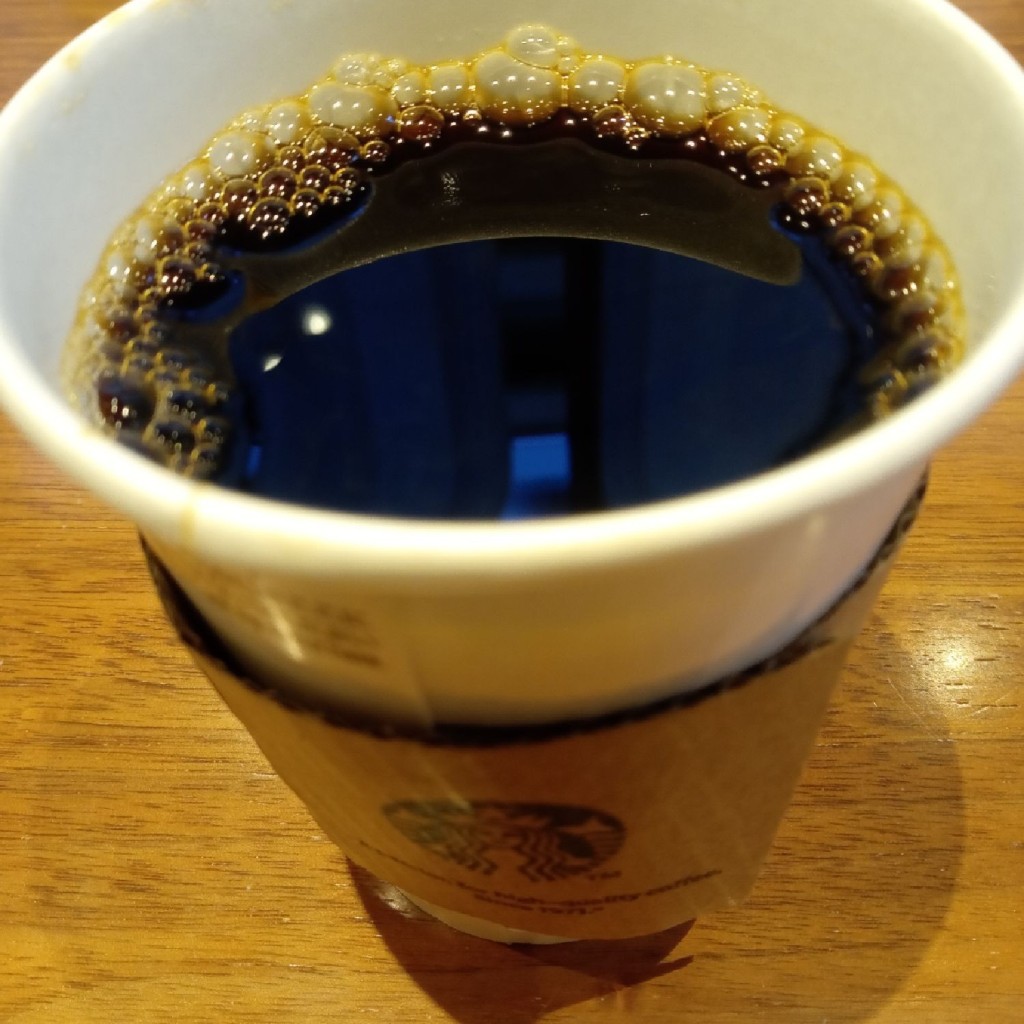 ユーザーが投稿したドリップコーヒーの写真 - 実際訪問したユーザーが直接撮影して投稿した丸の内カフェスターバックスコーヒー 丸の内オアゾ店の写真