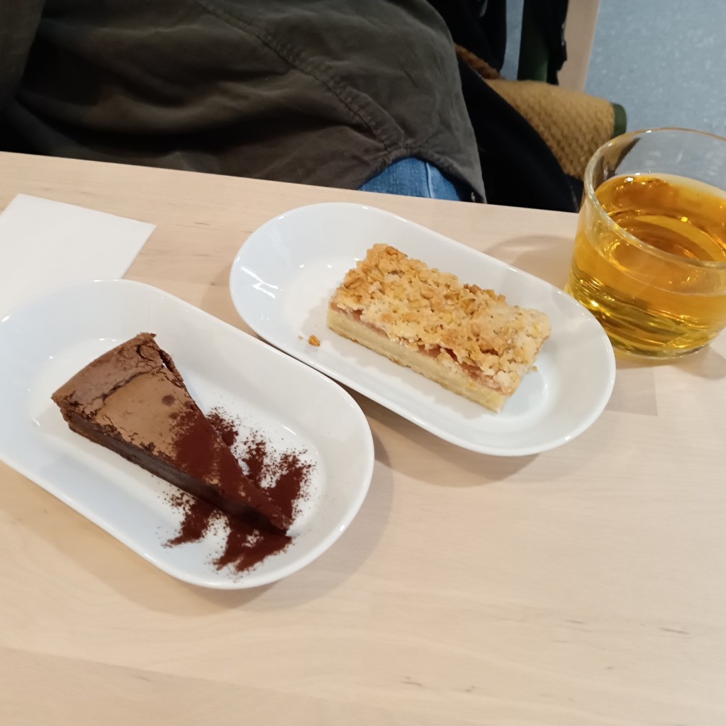 ユーザーが投稿したベリーチーズケーキの写真 - 実際訪問したユーザーが直接撮影して投稿した亀里町洋食IKEA前橋 スウェーデンレストランの写真
