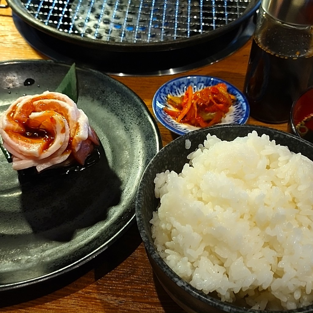 ユーザーが投稿したLunch豚カルビセットの写真 - 実際訪問したユーザーが直接撮影して投稿した町北町大字上荒久田居酒屋赤から 会津若松ニトリ店の写真