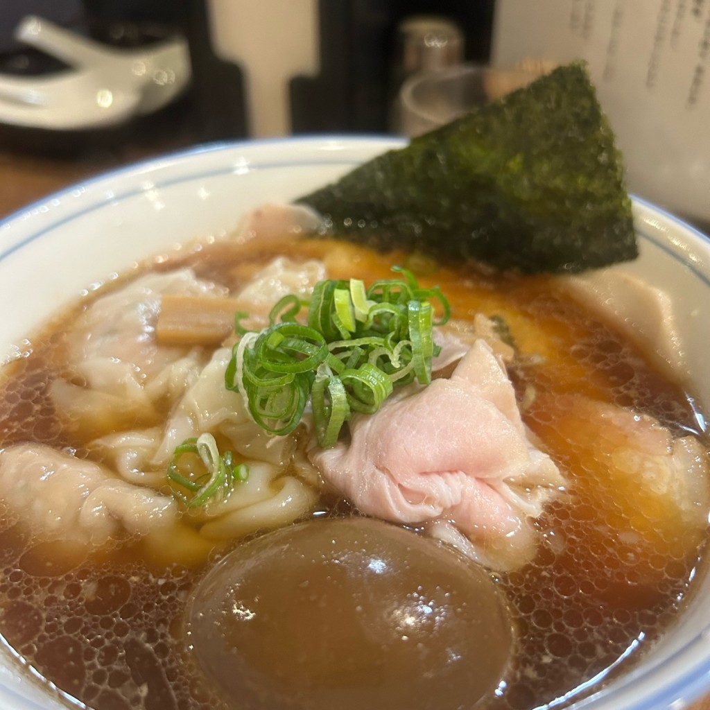 ユーザーが投稿した特製醤油ラーメンの写真 - 実際訪問したユーザーが直接撮影して投稿した芝ラーメン専門店MENクライの写真