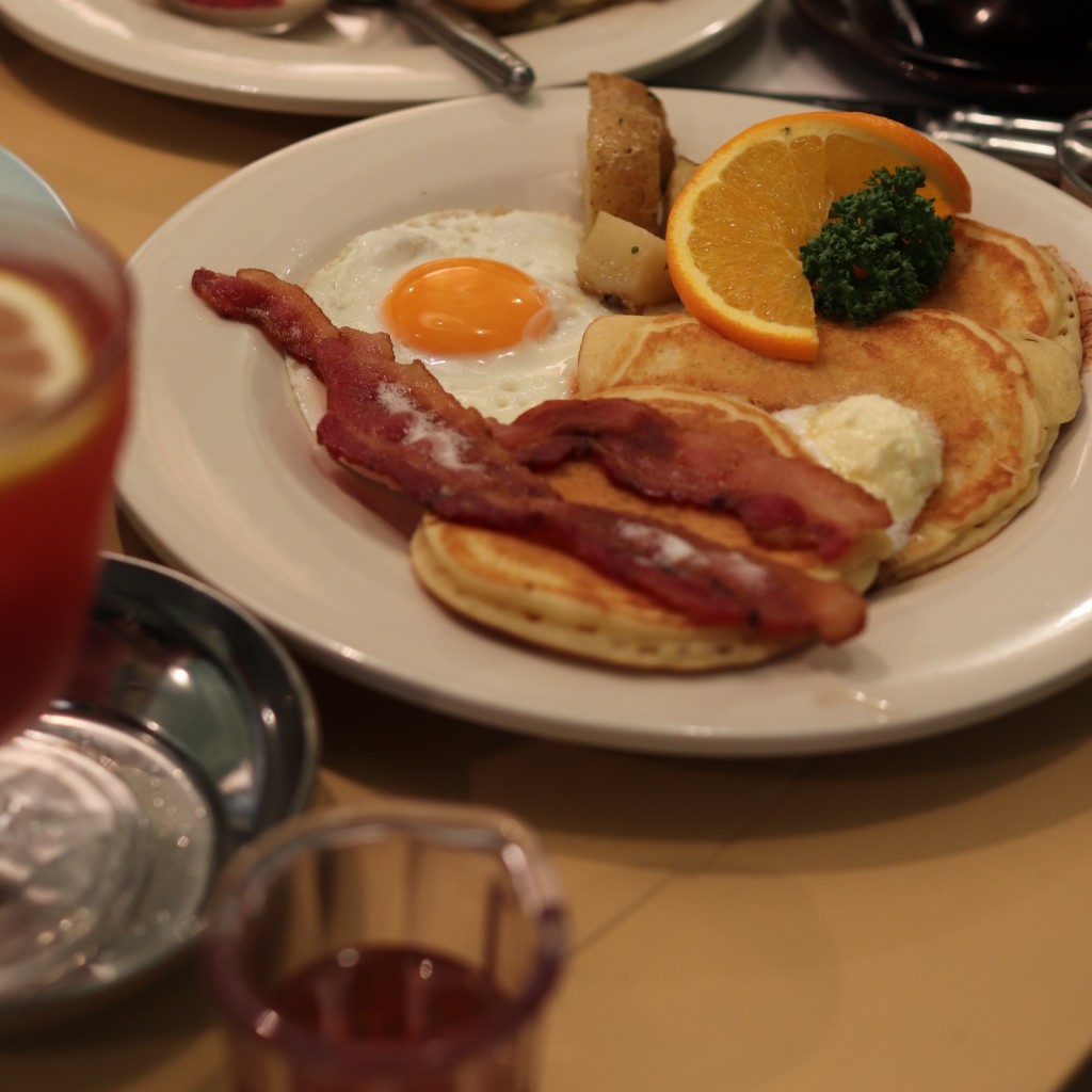 パン好きはらぺこサイクリストさんが投稿した吉祥寺本町カフェのお店WORLD BREAKFAST ALLDAY 吉祥寺店/ワールド ブレックファースト オールデイ キチジョウジテンの写真