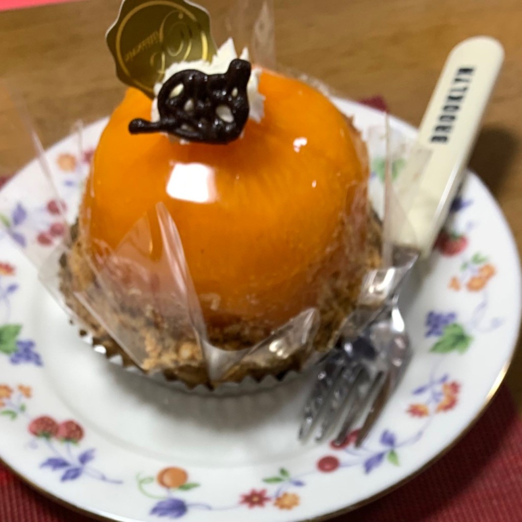 ユーザーが投稿した柿のタルトの写真 - 実際訪問したユーザーが直接撮影して投稿した南久宝寺町ケーキHANS洋菓子店 本町店の写真