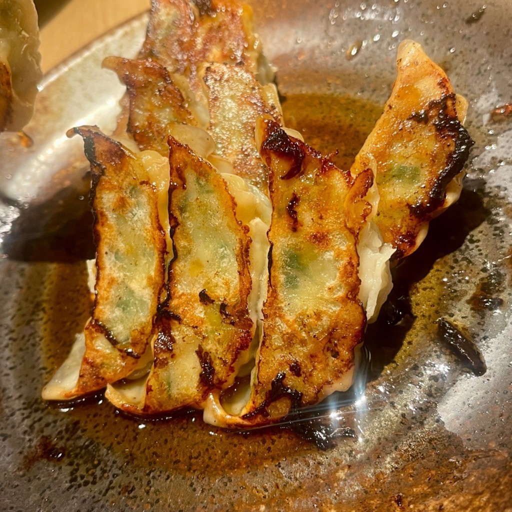 ユーザーが投稿した焼き餃子の写真 - 実際訪問したユーザーが直接撮影して投稿した西新宿焼鳥テング酒場 新宿郵便局前店の写真