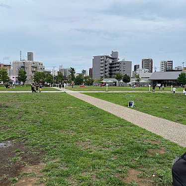 cinquantaの備忘録さんが投稿した東池袋公園のお店イケサンパーク 原っぱ広場/イケサンパーク ハラッパヒロバの写真