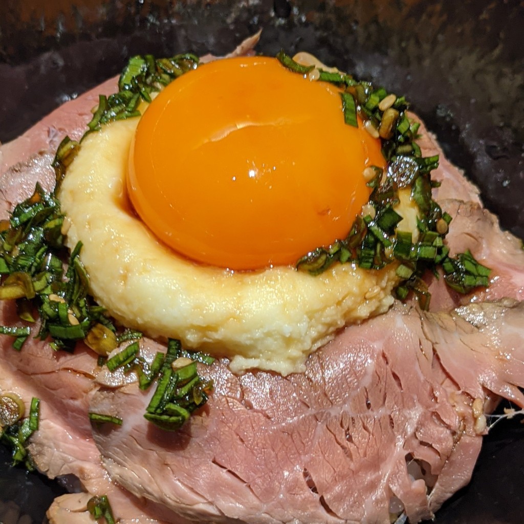 ユーザーが投稿したローストビーフ&肉握りランチの写真 - 実際訪問したユーザーが直接撮影して投稿した日本橋室町焼肉肉割烹 KINTAN コレド室町の写真