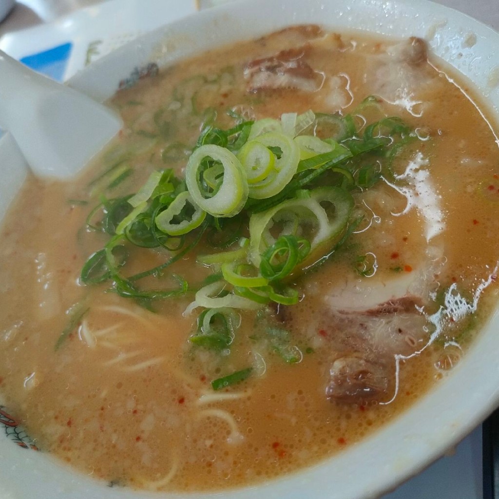 ユーザーが投稿した味玉ラーメンの写真 - 実際訪問したユーザーが直接撮影して投稿した太秦開日町ラーメン専門店来来亭 太秦店の写真