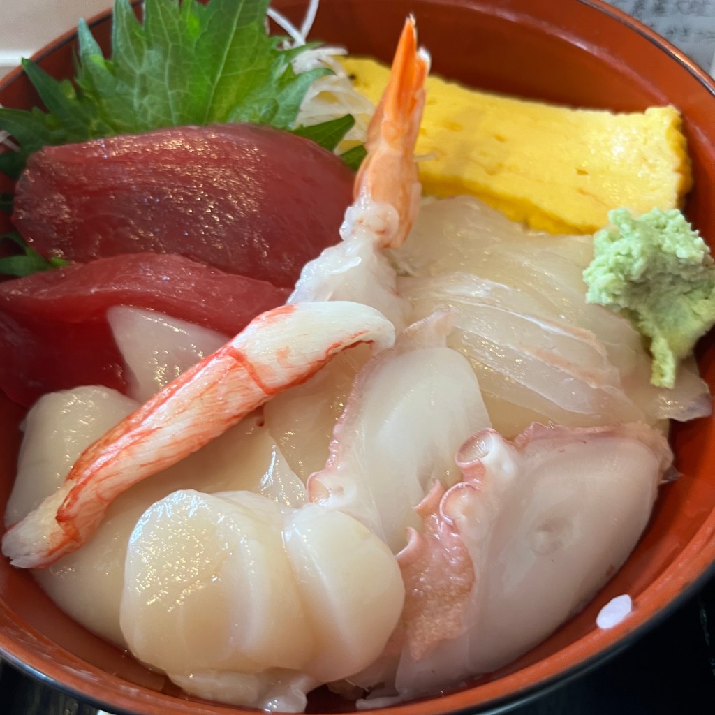 ユーザーが投稿した海鮮丼の写真 - 実際訪問したユーザーが直接撮影して投稿した新町魚介 / 海鮮料理どんぶり亭 松本の写真