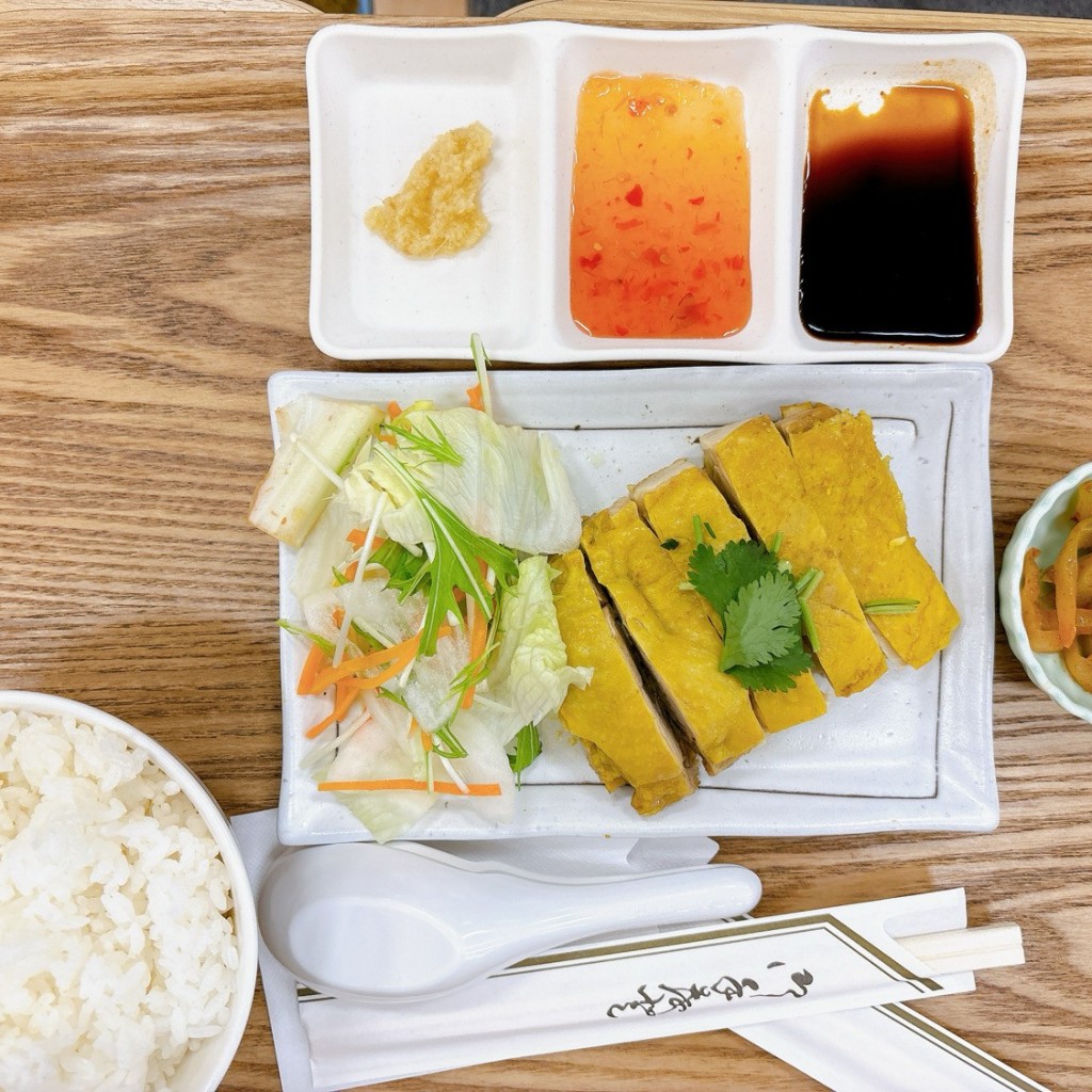 ユーザーが投稿したチキンライスの写真 - 実際訪問したユーザーが直接撮影して投稿した東雲香港料理Tea Amo 王記土鍋飯の写真