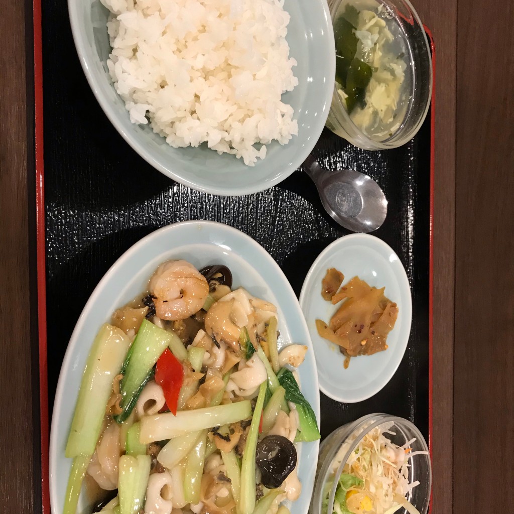 ユーザーが投稿したつぶと青菜炒め定食の写真 - 実際訪問したユーザーが直接撮影して投稿した北一条西中華料理順香の写真