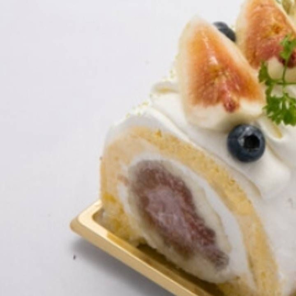 ユーザーが投稿した無花果のロールケーキの写真 - 実際訪問したユーザーが直接撮影して投稿した上野芝向ヶ丘町スイーツ仏蘭西菓子 アンフィニーの写真