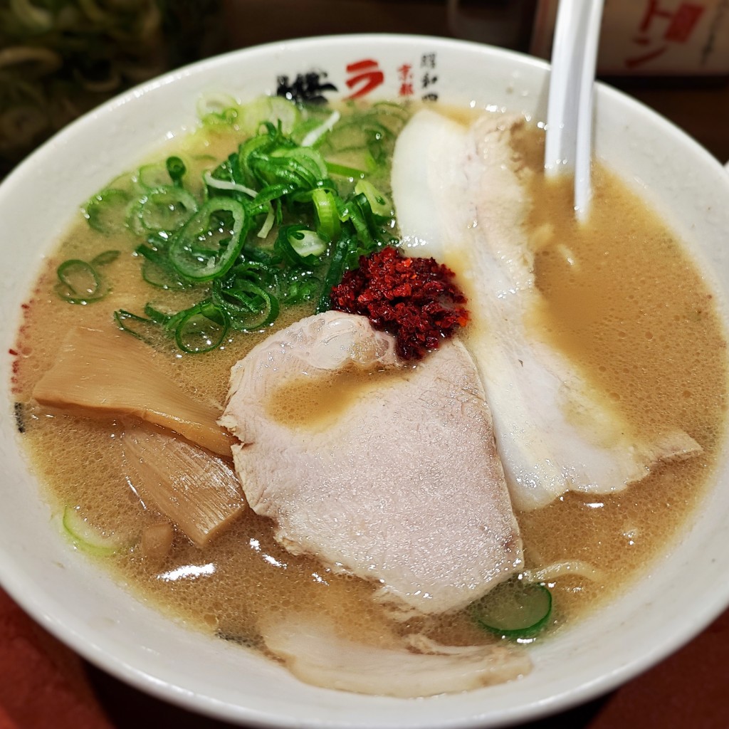 [勝手にラーメン特集]をテーマに、LINE PLACEのユーザーm44akaさんがおすすめするグルメ店リストの代表写真