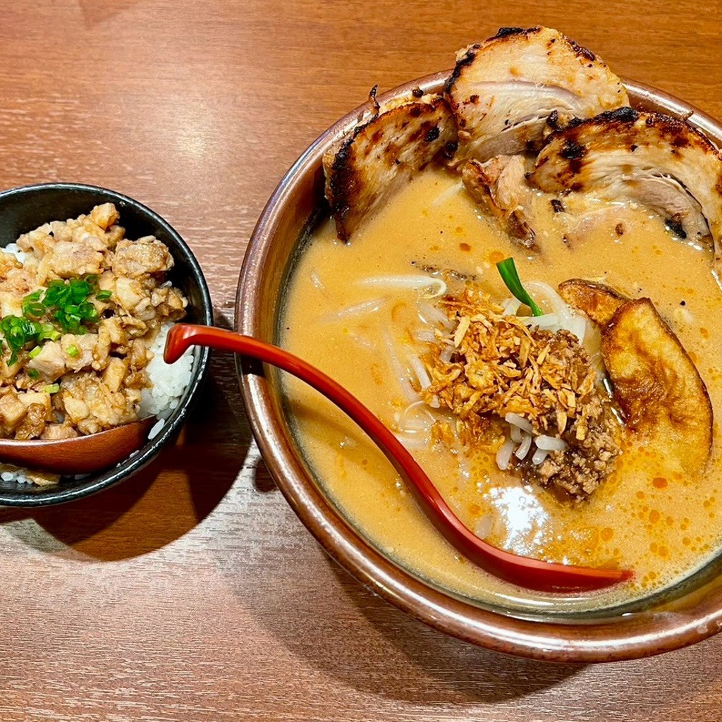 いさおさゆさんが投稿した池尻ラーメン専門店のお店麺場 田所商店 伊丹池尻店/メンジョウ タドコロショウテン イタミイケジリテンの写真