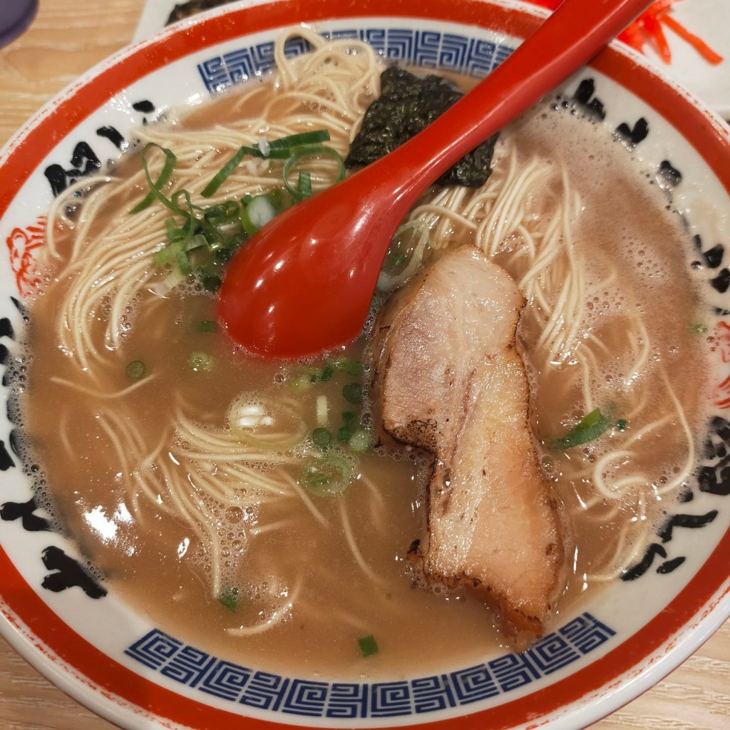 ユーザーが投稿したラーメンの写真 - 実際訪問したユーザーが直接撮影して投稿した光吉ラーメン / つけ麺大分ラーメン 銀とらの写真