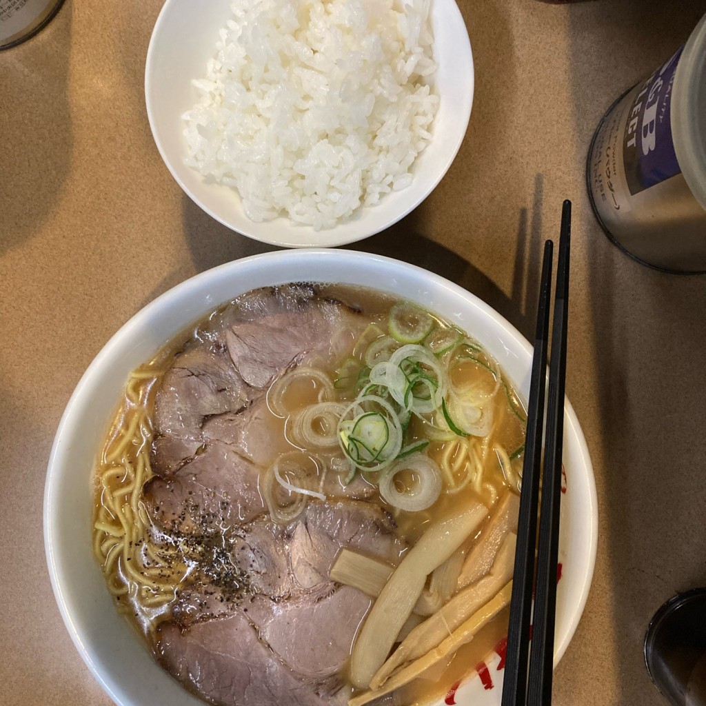 ココアママさんが投稿した琴似一条ラーメン / つけ麺のお店旭川ラーメン ななし/アサヒカワラーメンナナシの写真