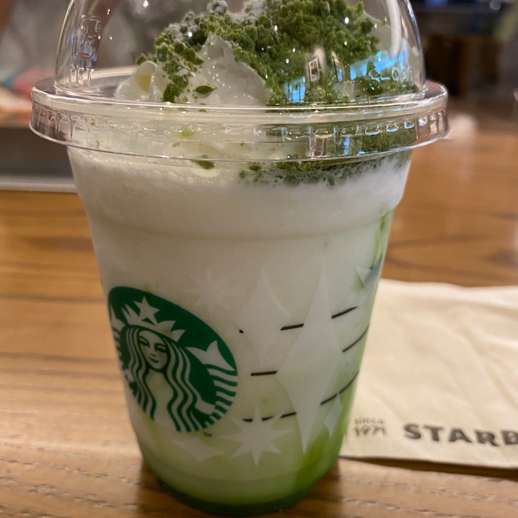 ユーザーが投稿した抹茶ホワイトチョコレートフラペチーノの写真 - 実際訪問したユーザーが直接撮影して投稿した名駅カフェスターバックスコーヒー 名駅地下街 サンロード店の写真