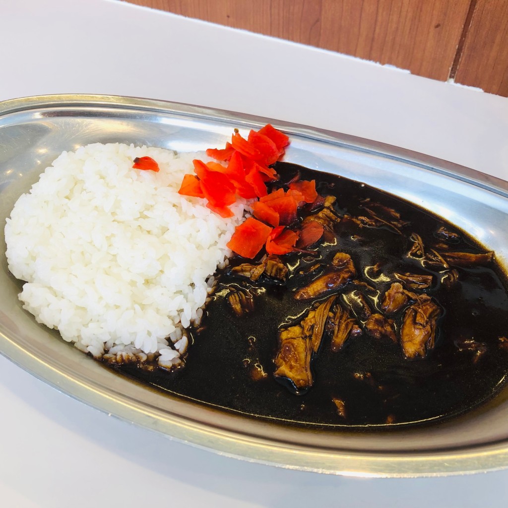 ユーザーが投稿したチキン煮込みカレー(辛口)の写真 - 実際訪問したユーザーが直接撮影して投稿した南一条西カレースパイスモンスター 西11丁目店の写真