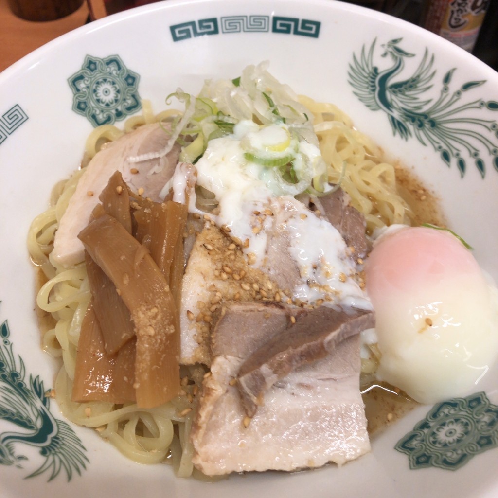 ユーザーが投稿した汁なしラーメン+温玉の写真 - 実際訪問したユーザーが直接撮影して投稿した西五反田中華料理日高屋 西五反田1丁目店の写真