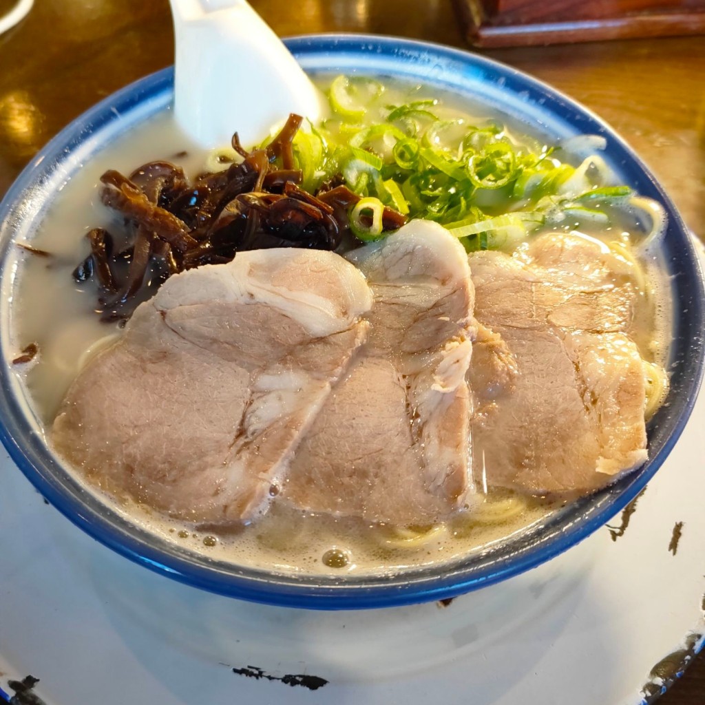 にっくんんんさんが投稿した日本橋蛎殻町ラーメン専門店のお店しばらく 日本橋店/シバラク ニホンバシテンの写真