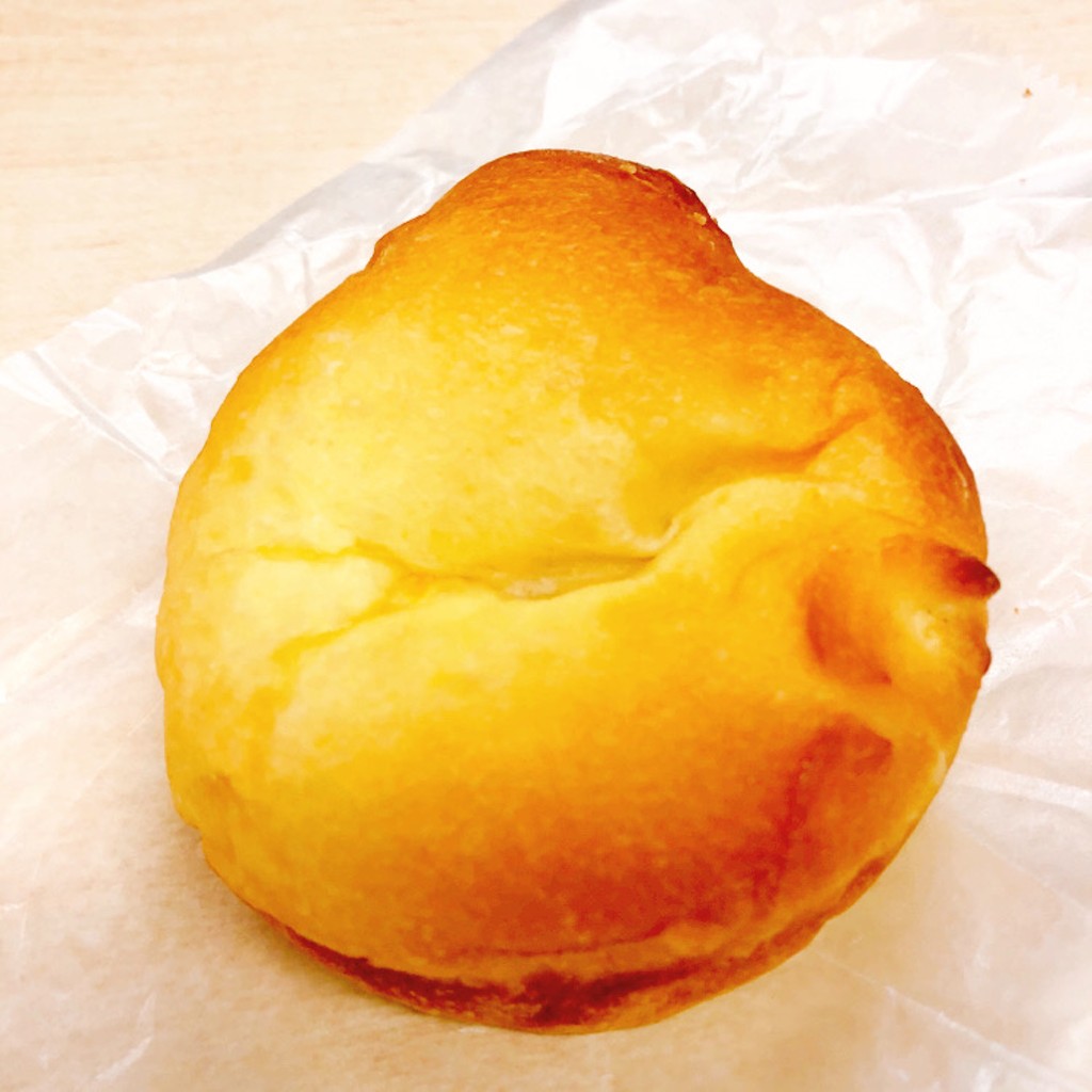ユーザーが投稿したクリームパンの写真 - 実際訪問したユーザーが直接撮影して投稿した鯉山町ベーカリーハナカゴの写真