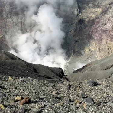 実際訪問したユーザーが直接撮影して投稿した自然名所阿蘇中岳火口の写真