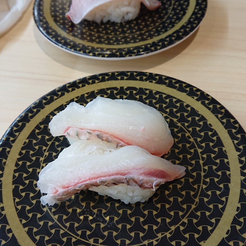 ユーザーが投稿した寿司皿100円の写真 - 実際訪問したユーザーが直接撮影して投稿した上河内回転寿司はま寿司 海老名上河内店の写真